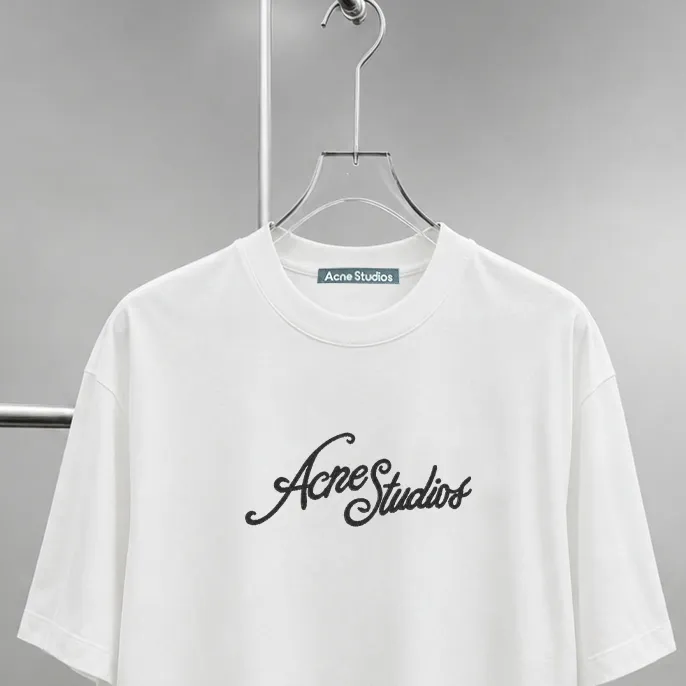 Acne*Studios*2026Ss exclusive letter logo 10,000-needle three-dimensional embroidery, couple Hot Sale g high-count T-shirt "different currency fabric" short-sleeved tee negative ion upper body is very comfortable, men and women Same Style half-sleeve, dropped shoulders loose version Color: Black White Coffee Brown Size: S (90-130 pounds) M (125-150 pounds) L (135-165 pounds) XL (160-190 pounds) XXL (185 pounds)